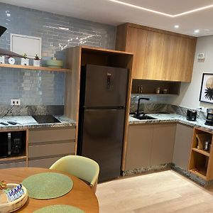 2401 Alto Padrao Com Luxo E Conforto Nas Alturas